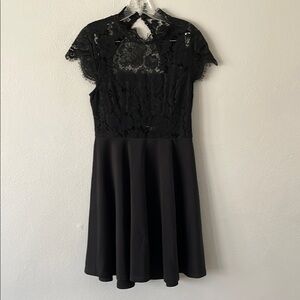 Francesca’s Elegant Black Lace Dress